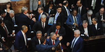 Martín Llaryora y los gobernadores presentes en la apertura de sesiones ordinarias (Federico López Claro / La Voz)
