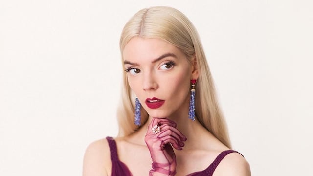 Qué es el “angelcore”, el maquillaje viral de TikTok que luce Anya Taylor Joy en sus fotos