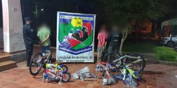 Detienen a dos jóvenes acusados de ser los autores del robo a la bicicletería en Eldorado.