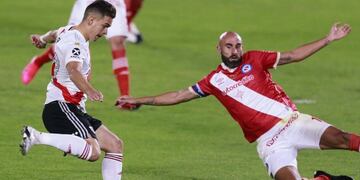 River vs Argentinos