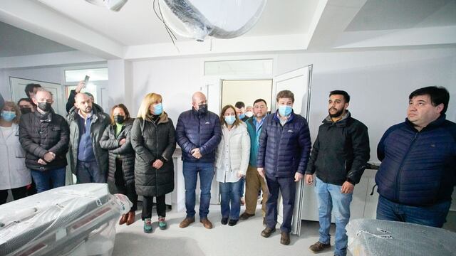 Gobernador de Tierra del Fuego AIAS, Gustavo Melella, realizó una recorrida por la obra de la nueva guardia del Hospital Regional Río Grande