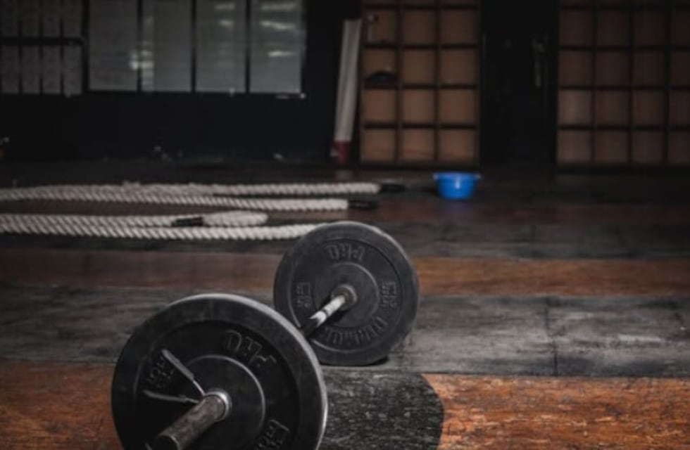 Levantan la clausura a gimnasio posadeño tras la muerte de una mujer