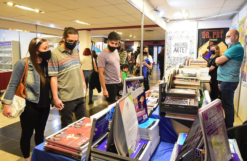 Distinguen con un premio internacional a una escritora de Tandil