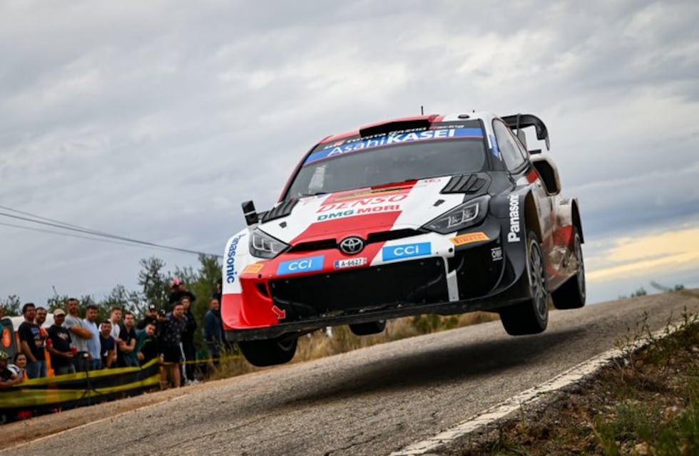 Rally Mundial: Ogier y Toyota celebraron en España