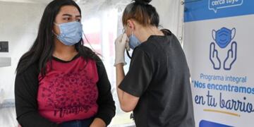 El programa ofrece testeos gratuitos y varios servicios de salud.