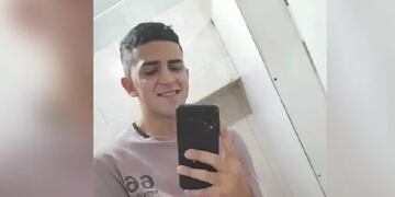 El chico asesinado por una mochila.