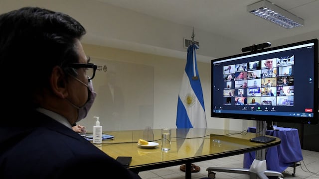 El ministro Moroni en el plenario el Consejo Nacional del Empleo, la Productividad y el Salario Mínimo, Vital y Móvil. (Foto: Ministerio de Trabajo)