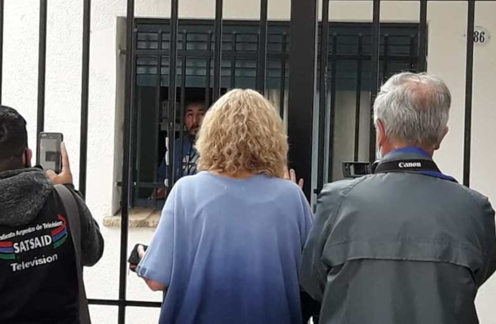 Un abusador tomó de rehén a su abogado en Zapala en reclamo a que revisen su condena