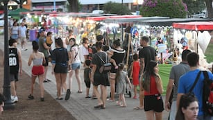 Compras de fin de año, en Plaza Feria