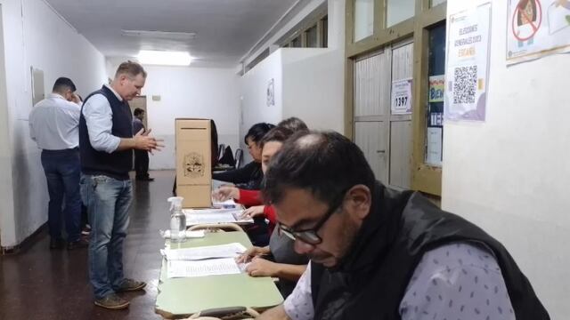 Elecciones en Misiones 2023: Daniel Behler emitió su voto en Oberá.