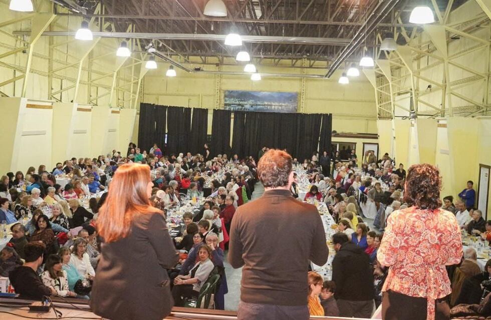 Ushuaia: homenajearon a los jubilados en su Día