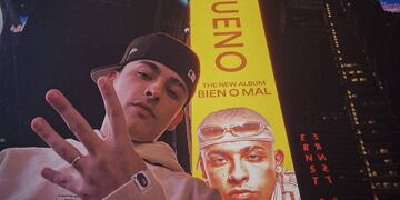 Mateo Palacios Corazzina tiene 20 años y lanzó su último álbum el 12 de mayo de 2022.