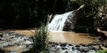 Se ejecutan obras para optimizar el servicio de agua en el arroyo Mbocay.