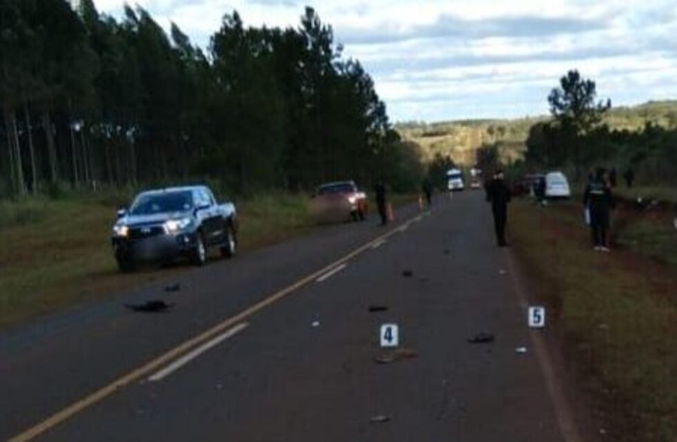Un motociclista murió luego de chocar contra un auto en Apóstoles