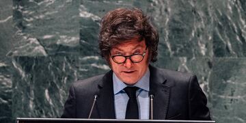 El jefe de Estado puso en duda la eficiencia de la administración de recursos públicos.