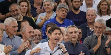 Axel Kicillof, gobernador Buenos Aires , en el acto por el Día de la Lealtad Peronista en Berisso. (Clarín / Fernando de la Orden / País)