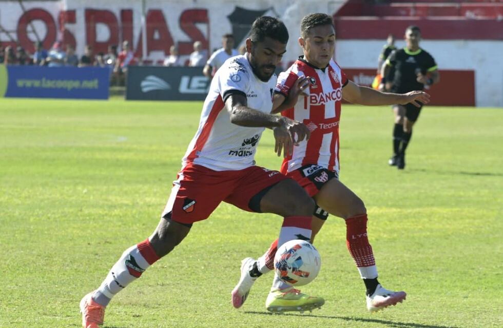 En un partido de “locos”, empataron Deportivo Maipú e Instituto