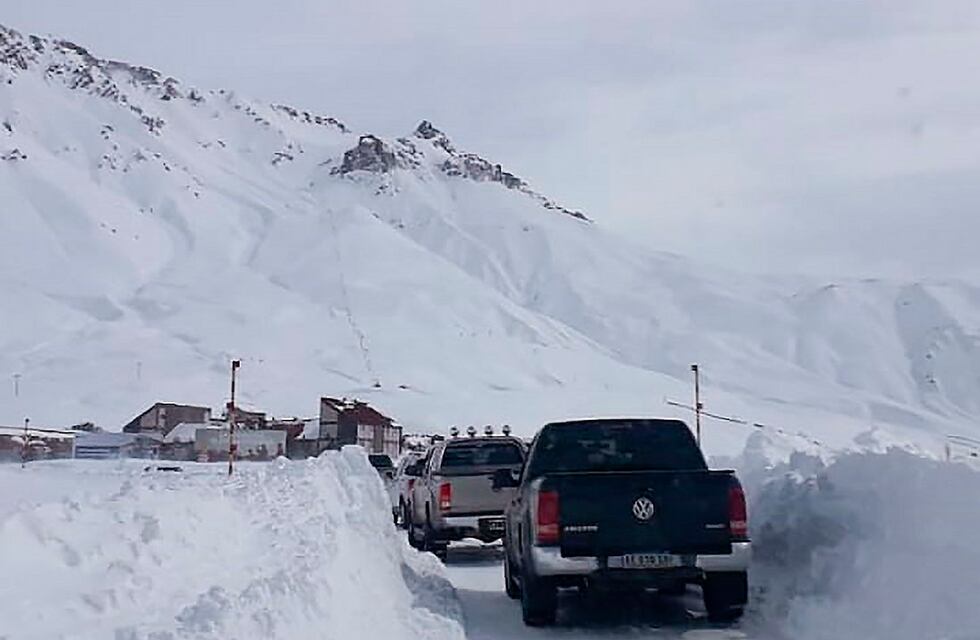 Mendocinos organizan una campaña para que abra el centro de esquí Las Leñas
