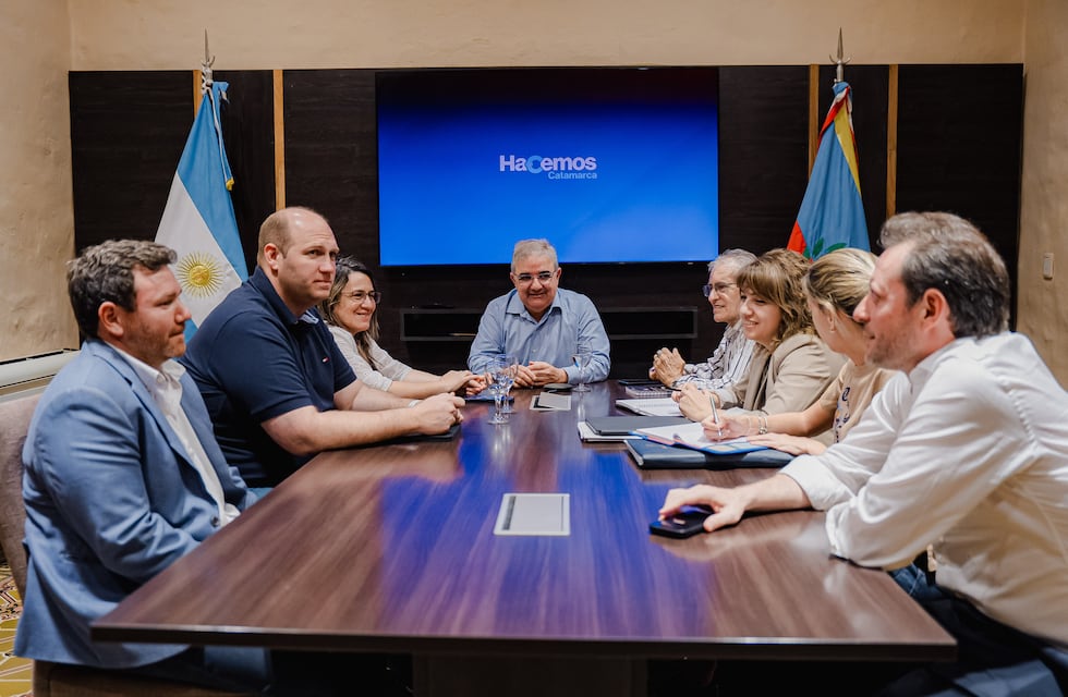 Jalil acordó con ATE y UPCN la fijación del Adicional Nivelador