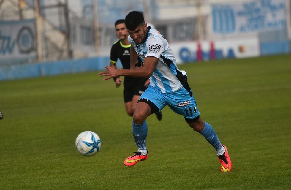Racing se trae de Salta un valioso empate para seguir arriba en el Federal A