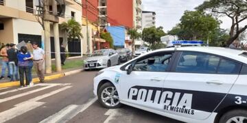 Investigan el deceso de una mujer en Posadas.