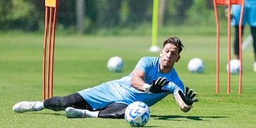 Juan Espínola en plena pretemporada y con toda la fe en un 2025 positivo para Belgrano (Prensa Belgrano).