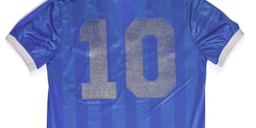 La camiseta que utilizó Diego Maradona en el mundial de México 1986 contra Inglaterra.