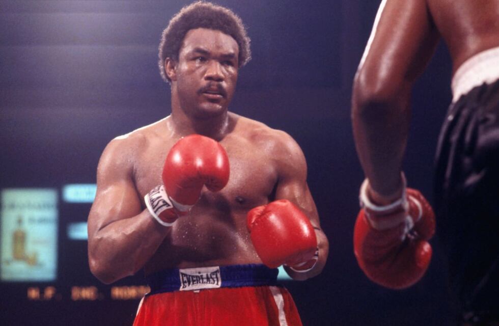 Qué boxeador campeón mundial de pesos pesados fue denunciado por abuso sexual