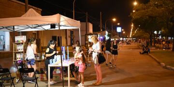 Comercial Oeste se suma a los 40 años de barrio Los Nogales