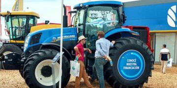 LÍDERES. Más de la mitad de las ventas de maquinaria agrícola en Argentina son de tractores. (LA VOZ/Archivo).