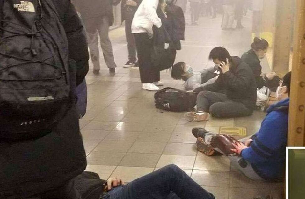 Al menos 29 heridos en el tiroteo de Nueva York: la policía busca al atacante