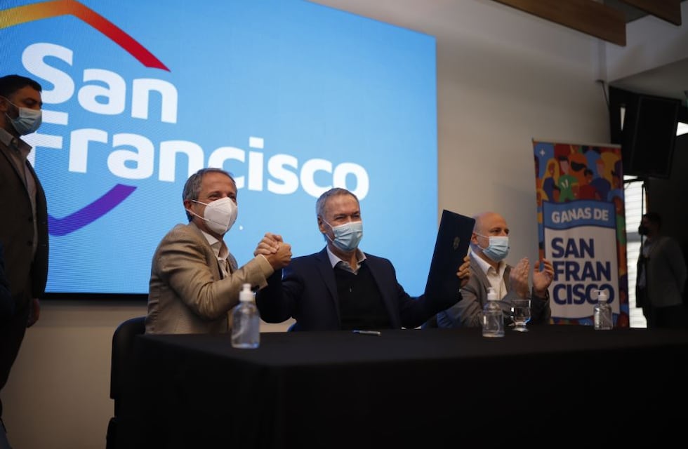 Nueva rotonda en el acceso oeste de la ciudad