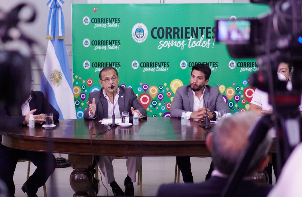 Ricardo Cardozo, el ministro correntino que llevaba 900 dosis de la vacuna Sputnik V en medio de la polémica