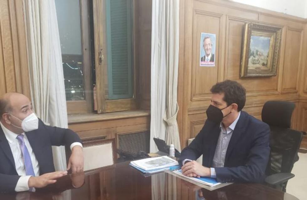 Manzur se reunió con “Wado” De Pedro y analizaron la situación epidemiológica