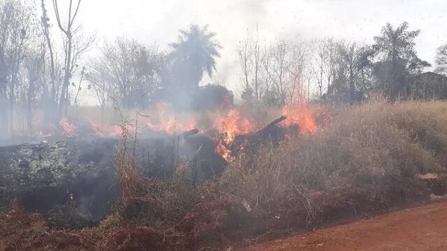 Bomberos Voluntarios de la zona Norte provincial no dan abasto ante incendios forestales.