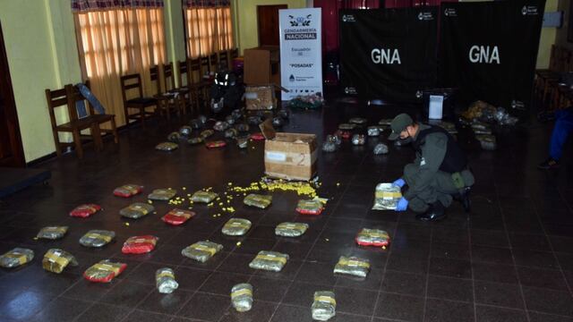 Golpe al narcotráfico: decomisaron droga camuflada en golosinas