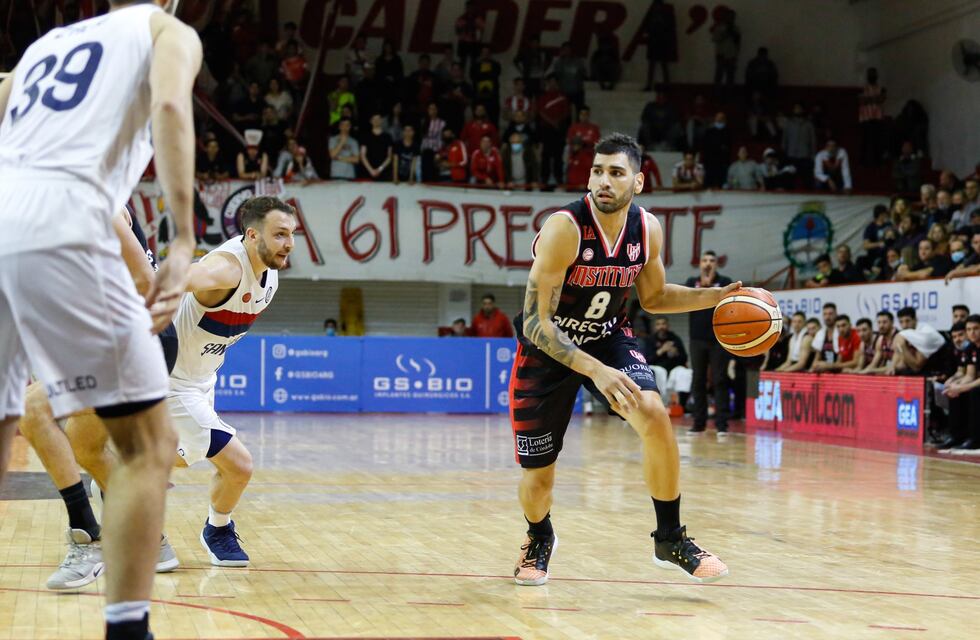 Con paso de campeón: Instituto empezó la Liga Nacional con paliza a San Lorenzo