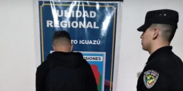 Puerto Iguazú: terminó detenido tras amenazar a otro con un arma.