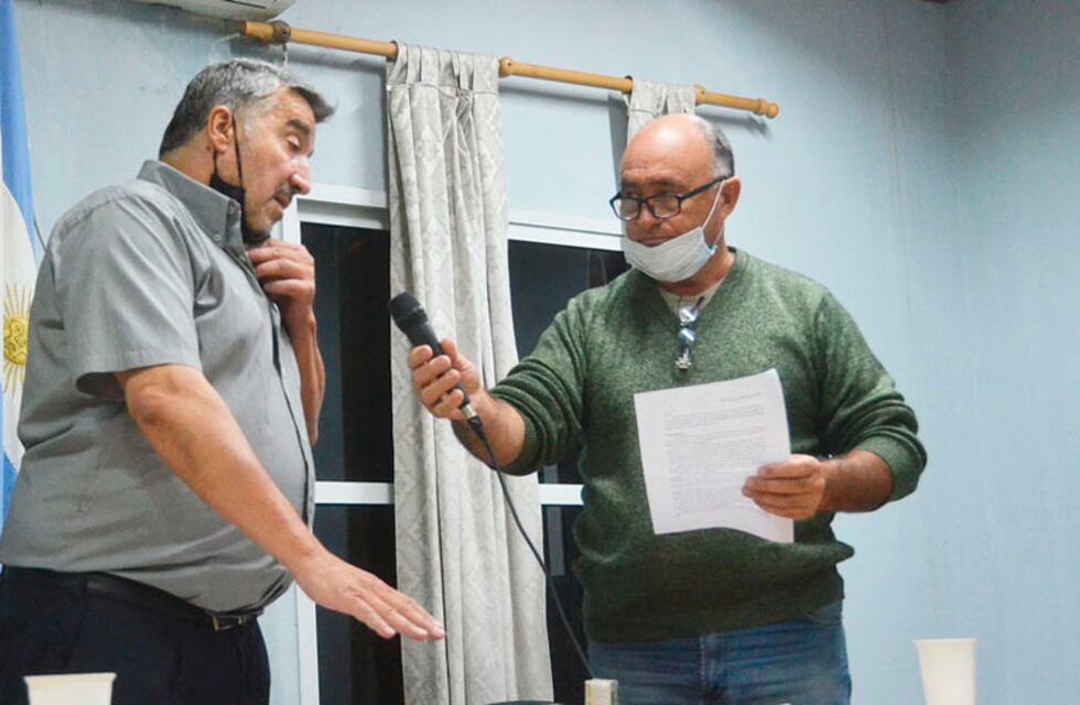 Destituyeron a la intendenta de Santa Isabel y asumió el viceintendente