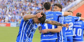 Festejo Tombino , tras el gol de Nico Fernández