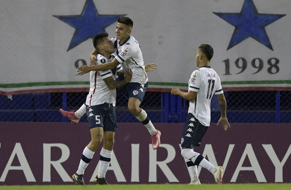 Copa Libertadores: Vélez le ganó a Unión La Calera y quedó a un paso de la clasificación a octavos