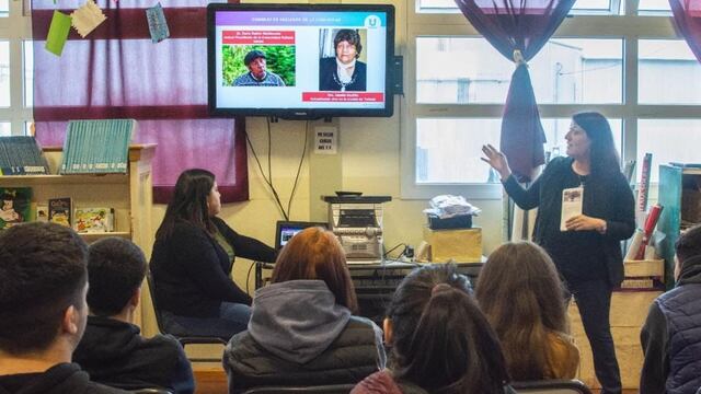 La municipalidad de Ushuaia lleva adelante el Programa “Pueblos originarios en el aula”
