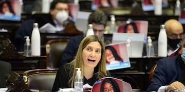 Cada banca tenía colocada una foto de la pequeña de 5 años que lleva 17 días desaparecida.