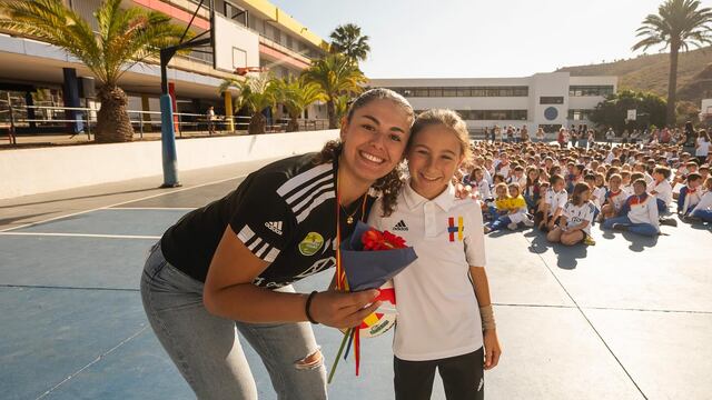 Camila Hiruela se convirtió en figura en Las Palmas de Gran Canaria, donde llevó al equipo local Heidelberg Volkswagen al campeonato de la Liga Iberdrola 24/25.