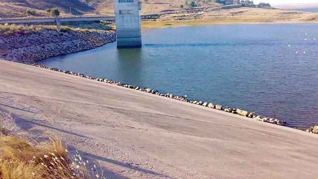 El Dique Paso de las Piedras achica su superficie.