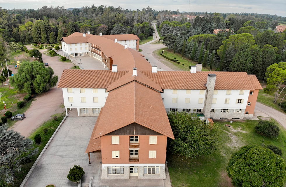 Despidos masivos en un reconocido complejo hotelero de Córdoba: hay conmoción en el sector