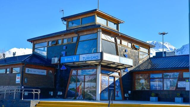 Turismo: la Municipalidad de Ushuaia lanzó cursos autogestionados para el sector