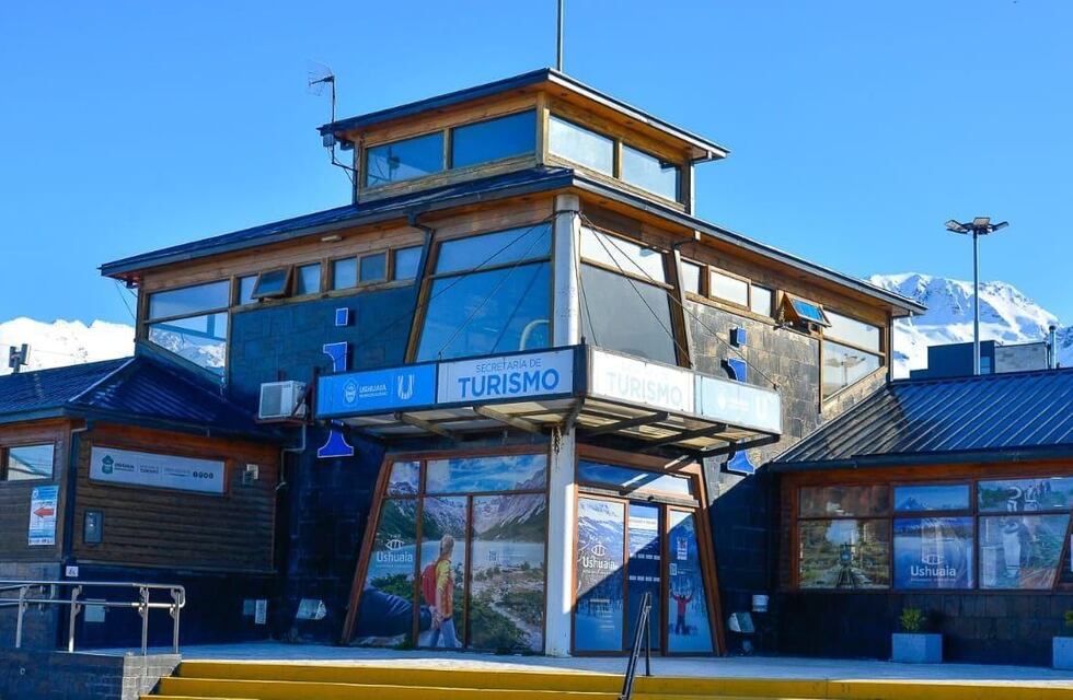 Turismo: la Municipalidad de Ushuaia lanzó cursos autogestionados para el sector