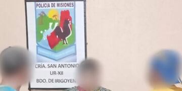 Detienen a un joven en San Antonio acusado de robar más de 350 mil pesos a mano armada.
