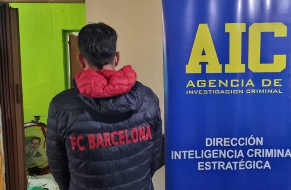 Detienen al jefe de la barra de Newell’s por el crimen de su antecesor